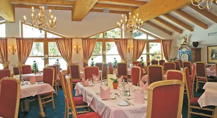 Hotel Karl Schranz, St Anton ski chalet, image 2